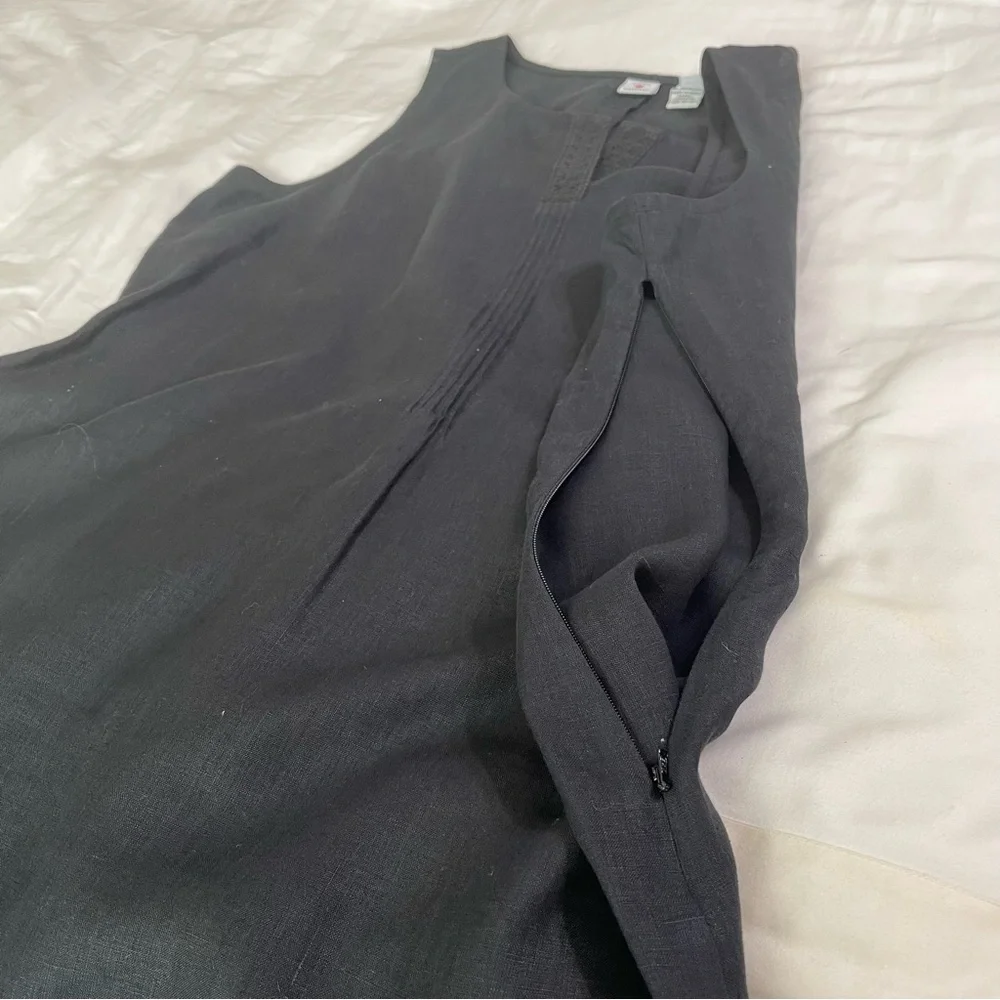 100% linen Asymmetric Sleeveless Linen V-Neck‎ Midi Black Dress